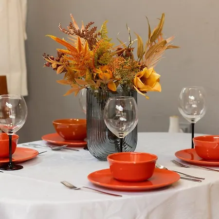 Apartment One Bedroom Next To The Royal Castle In By Renters