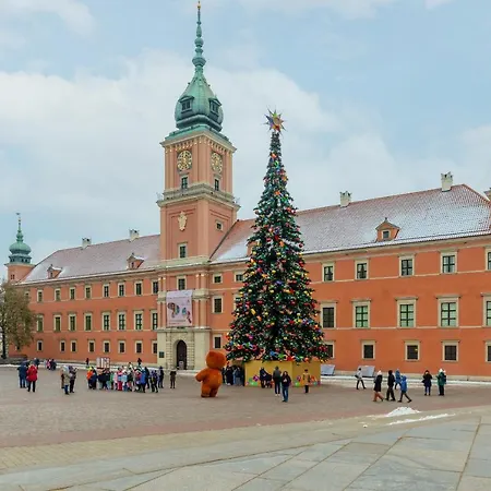One Bedroom Next To The Royal Castle In By Renters *